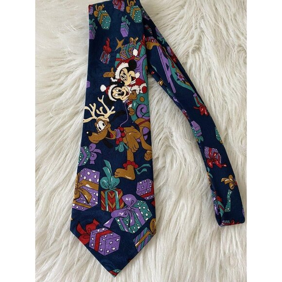 Men's Mickey Unlimited Disney Mickey & Minnie Mouse Christmas Neck Tie - Picture 1 of 3